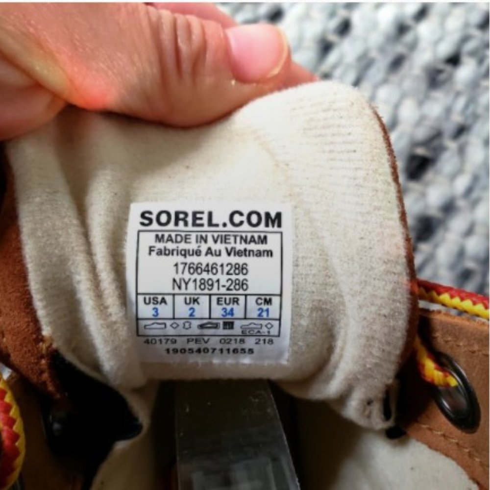 Sorel Cheyanne II Waterproof Boots - Picture 2 of 8